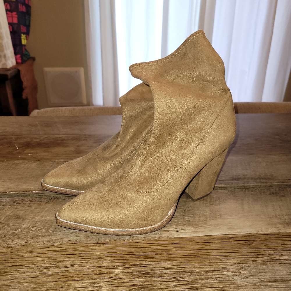 Pelle Moda - Natasha Boots size 7.5 Latte Tan - Picture 3 of 7